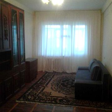 Сдаю 3х комн. кв. ПЕСКИ  р-н АМСТОРА 9/9 с 20.05!