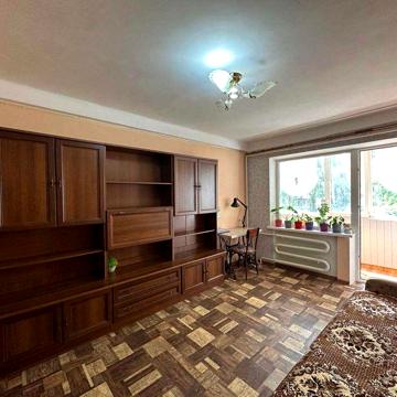 ПРОДАМ 2-кімн. на вул. Є. Мельнікова