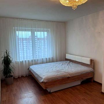 Єлизавети Чавдар вул., 36