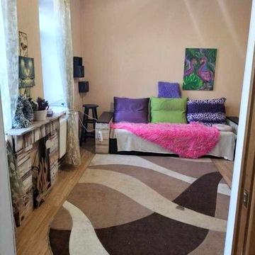 Продажа 2 комнатной квартиры на Черноморского казачества.