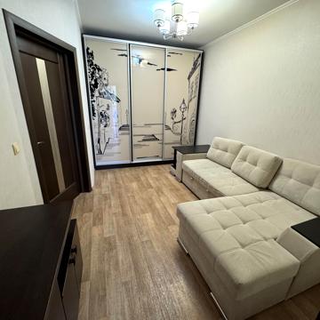 Полтавська вул., 57