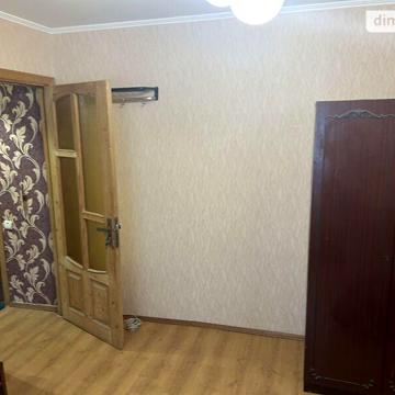 Довгострокова оренда 1к Квартира Андрія Первозванного вулиця