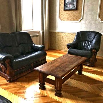 Оренда 2-кімнатна квартира в тихому центрі м. Львова