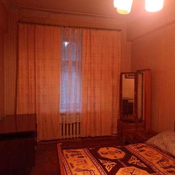 Военным! До 5 человек,  3-х квартира 80 кв. метров рядом с проспектом