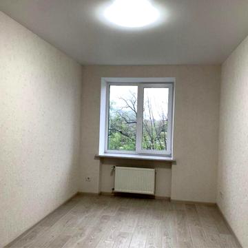 2 кімнатна квартира з новим ремонтом 60м2 є балкон!