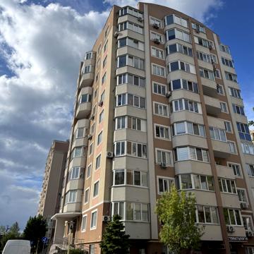 Лесі Українки бульв., 2