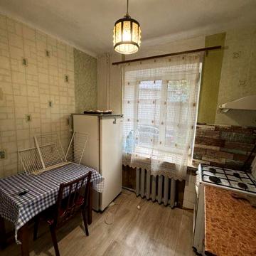 Здається 2 кімнатна Киівська - Небесна сотня з меблями і технікою.