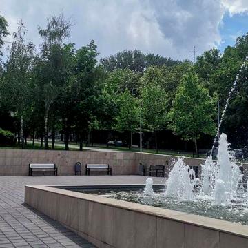 Продам 2-х кмн квартиру центр пр. Свободы