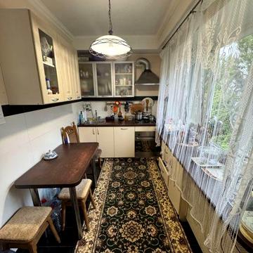 Продам 2х кімн квартиру ремонт Гоголівська 29 цирк метро Університет