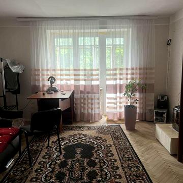 Продаж 4 кімнатноі квартири вул Мазепи(чешка)