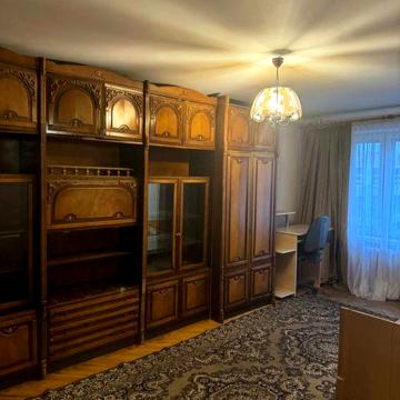 3 кімнатна квартира вул Золота(центральна частина міста)