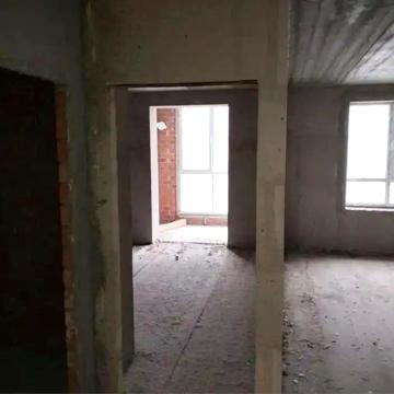 Сімейна вул., 5