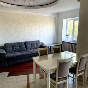 Волинської Дивізії вул., 21а