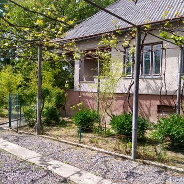 Продам будинок в селі Середнє Ужгородського району Закарпатської облас