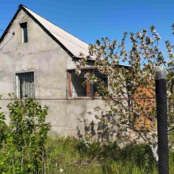 Станция Черноморская Садовый домик с участком 8соток