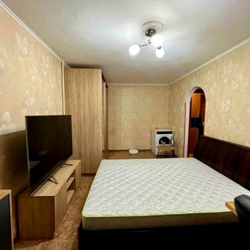 Продам 1 комнатную квартиру проспект Героев Харькова, метро Армейская