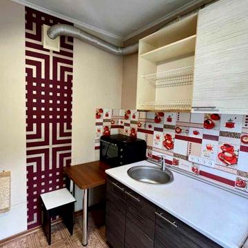 Продам 1 комнатную квартиру проспект Героев Харькова, метро Армейская