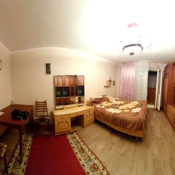 Хорольська вул., 5