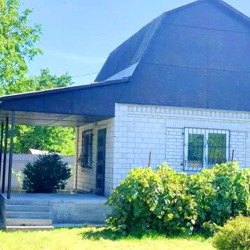 Продам дачний будинок (вихід до води р.Стугна) в  с.Українка