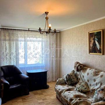 Продаж 3-х кімнатної квартири проспект Романа Шухевича 2