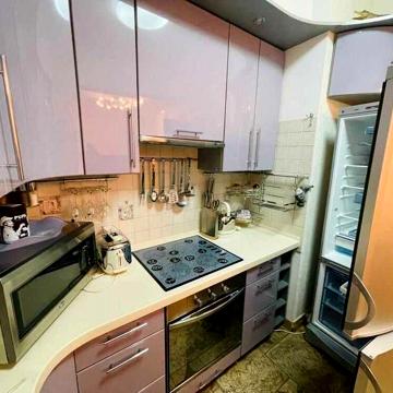 2-к. квартира 60м² Акінфєєва, 7