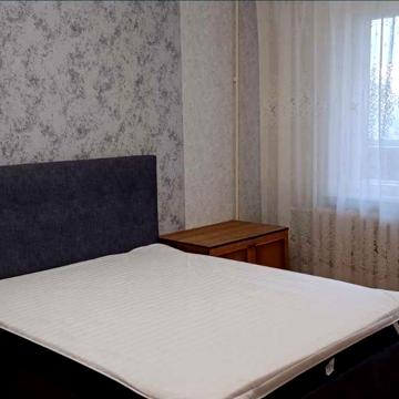 Лариси Руденко вул., 3-Б