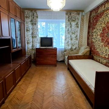 Ірини Бекешкіної вул. (Генерала Карбишева), 8-А