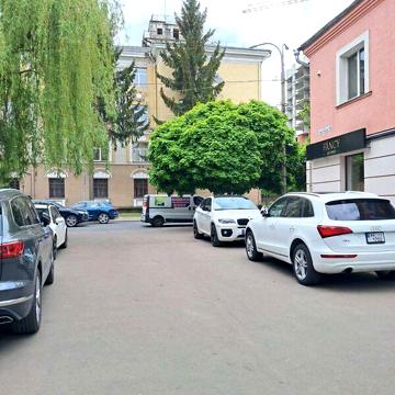 Продаж 2к Квартира Степана Бандери вулиця