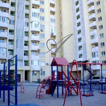 +++ Аренда светлой 3к кв. семье в новострое на набережной - 12 Апреля