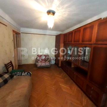 Продаж 2 кімнатної квартири Голего Миколи (Лебедєва-Кумача), 7б