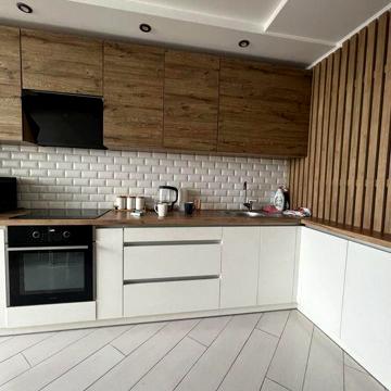 Продам 3-кв.вул Драгоманова 35.