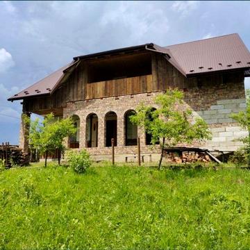 Продам будинок недобудований