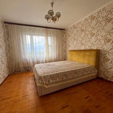 Оноре де Бальзака вул., 10