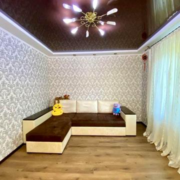 Продам 2х кімнатну квартиру в м. Покров "сталінка"