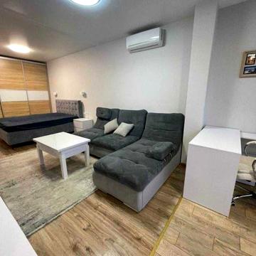 Оренда 1 кімнатної квартири, ЖК Deluxе вул. Малоголосківська