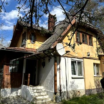 Незалежності України вул., 25