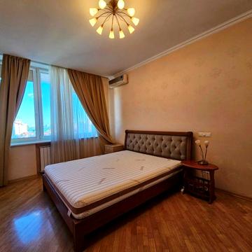 Трикімнатна квартира 160m2 на Оболонській набережні