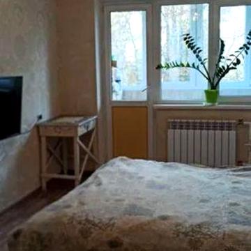 Продам 2 комнатную квартиру, Новые дома, 44м2. VW