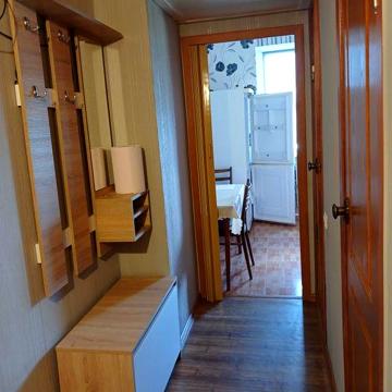 Сдам 1кв. Рубана 10 /10    5000 гр.