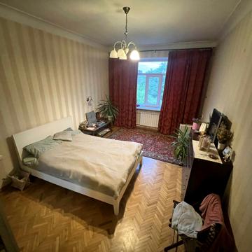 Олени Теліги вул., 35-Б