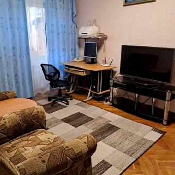 Будівельників вул., 4-А