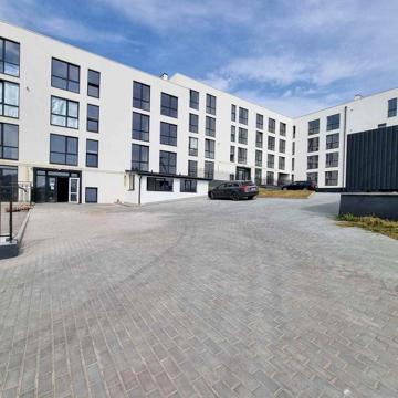 Продам однокімнатну квартиру-Обмін нерухомість- Авто ЖК Горизонт