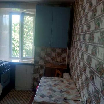 Продам 1-кімнатну квартиру по вул. Василя Нікітіна