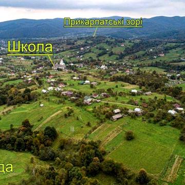 Продаж ділянки із будиночком в с. Слобода