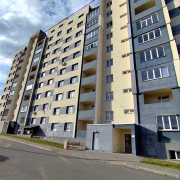 AA S4 Продам 2 комнатную квартиру на Алексеевке пр-т Перемоги
