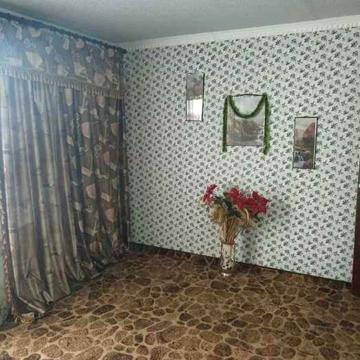 Сдам 3-х комнатную квартиру в центре на длительный срок
