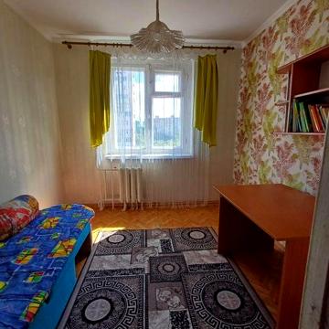 Сдам 3 ком квартиру на Высоцкого