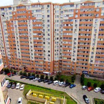 Продам 2 ком. с ремонтом и кладовкой на этаже в ЖК Радужный(114-564) ЖК «Радужный-1»