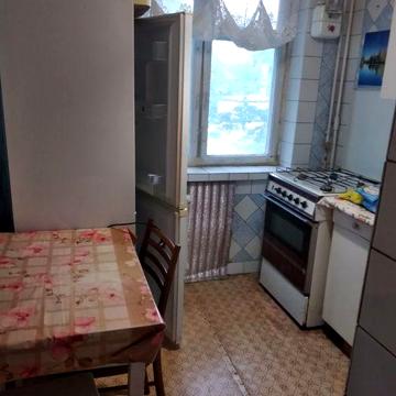 Сдам 2 комнатную квартиру метро Салтовская или Студенческая 10 мин.