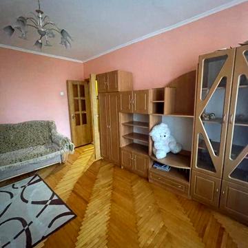 Здам в оренду двокімнатну квартиру.